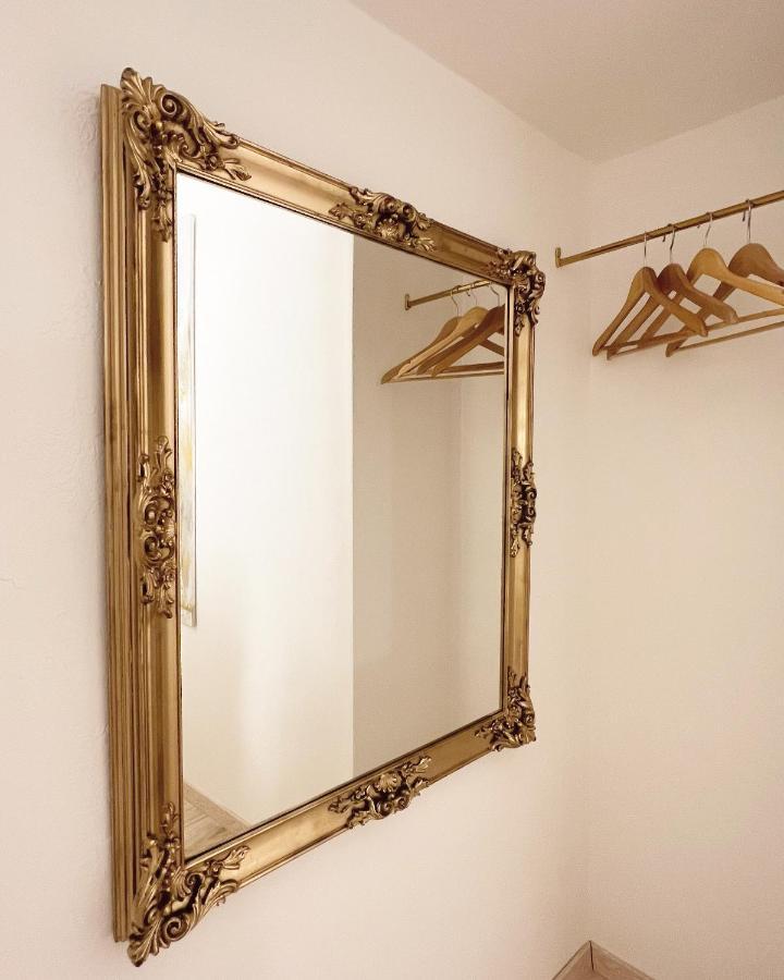 L'Arco Sul Lago • Gold Apartment Castro  Dış mekan fotoğraf