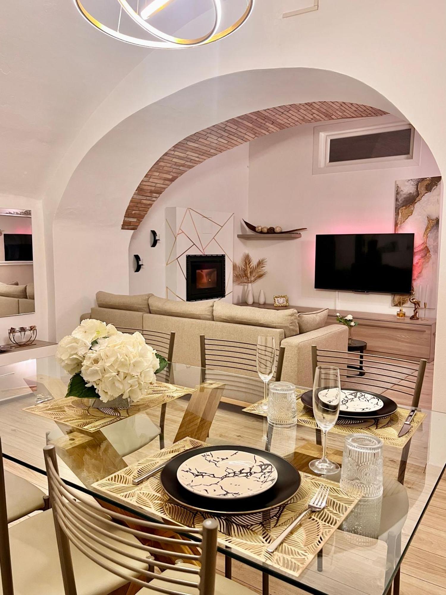 L'Arco Sul Lago • Gold Apartment Castro  Dış mekan fotoğraf