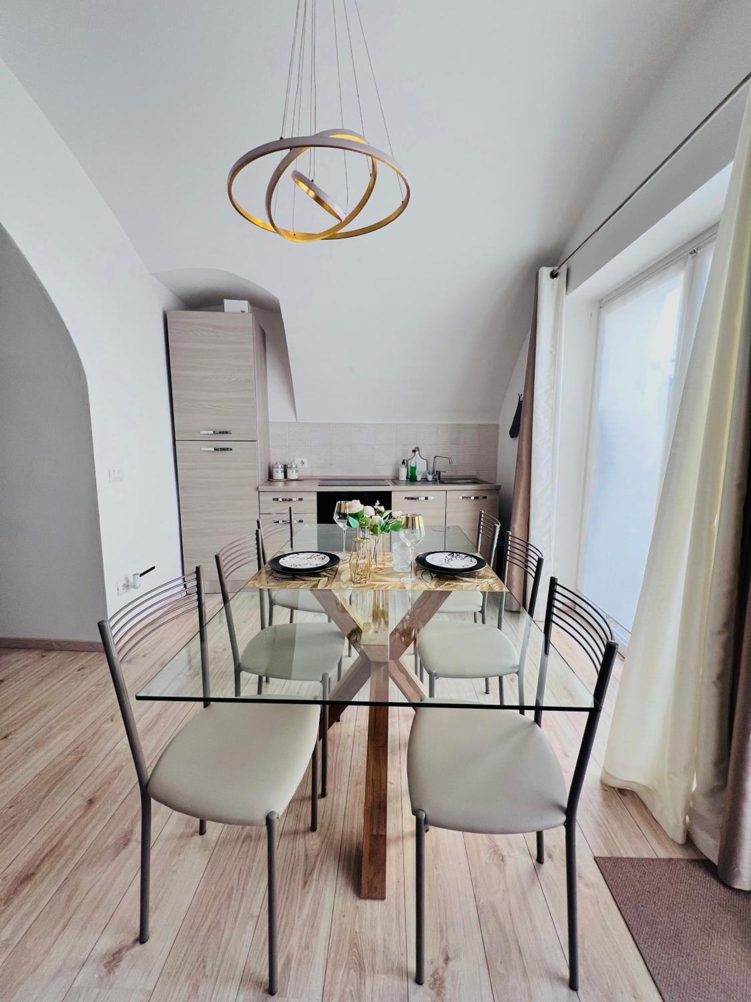 L'Arco Sul Lago • Gold Apartment Castro  Dış mekan fotoğraf